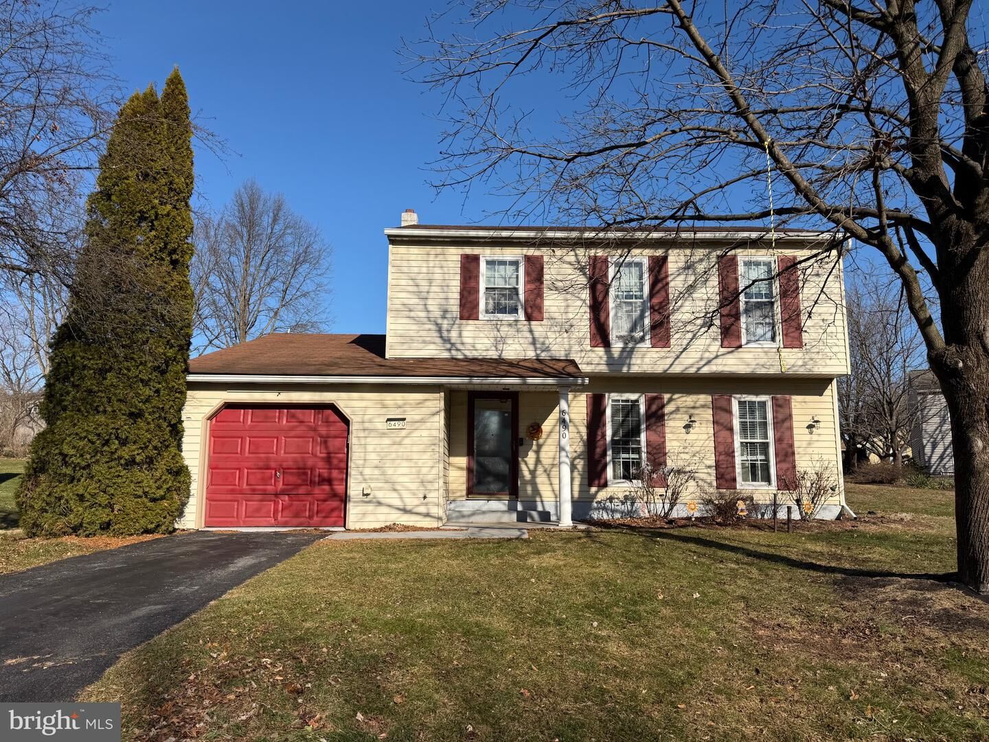 Property Photo:  6490 Heatherfield Way  PA 17112 