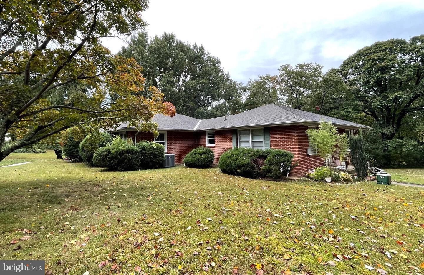 Property Photo:  117 Courtland Drive 4  VA 22401 