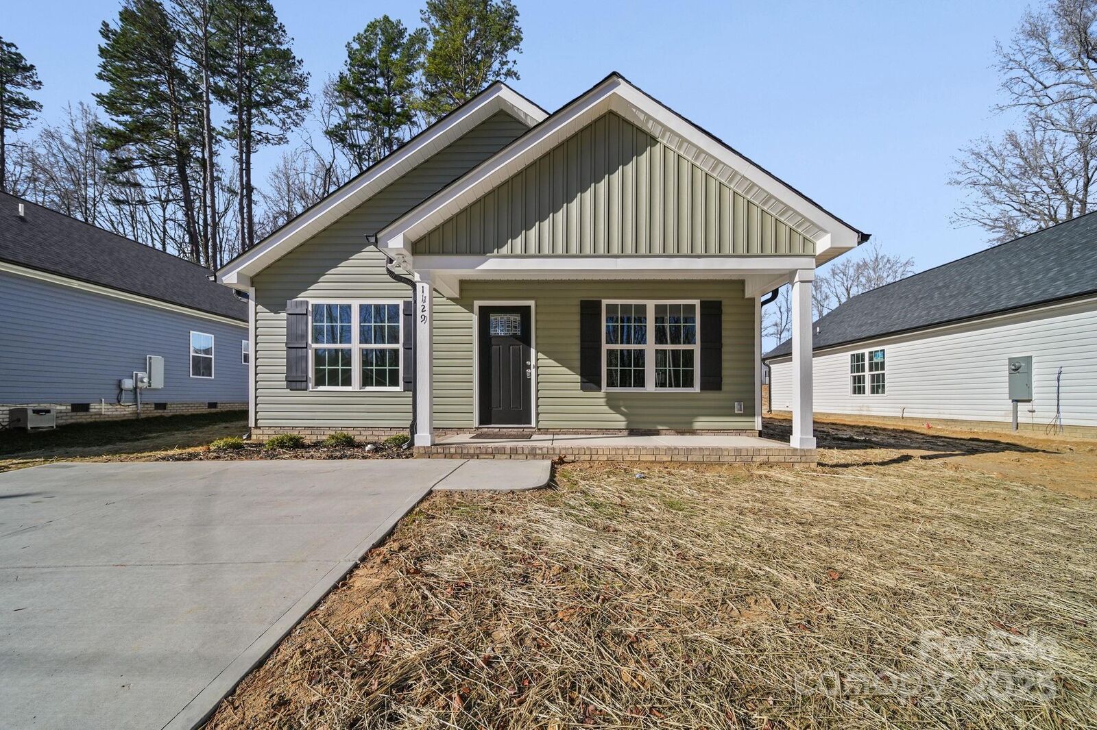 Property Photo: 1129 Kenly Street NC 28144