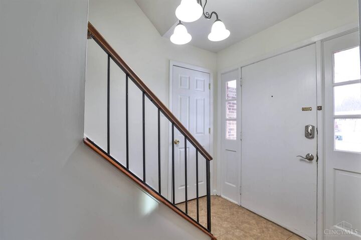 Property Photo:  9811 Beau Lane  OH 45231 