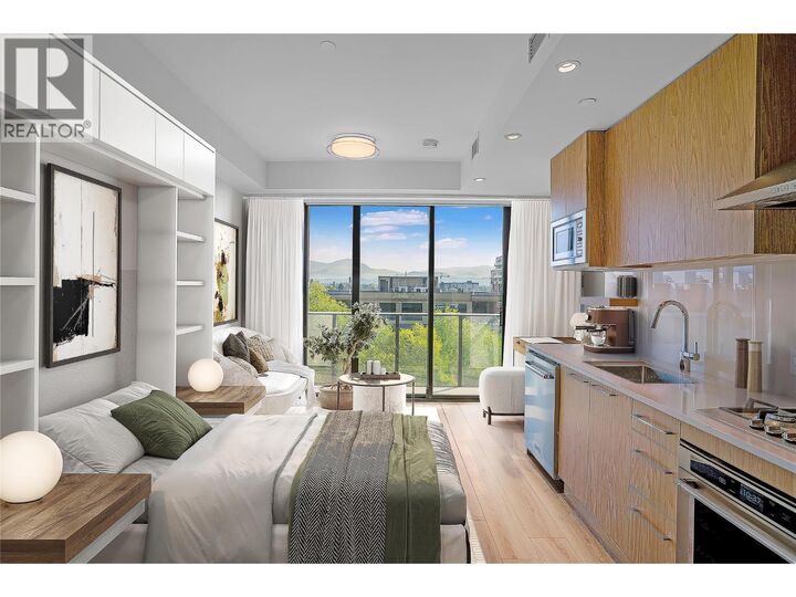 Property Photo:  3051 Abbott Street 309  BC V1Y 0P1 