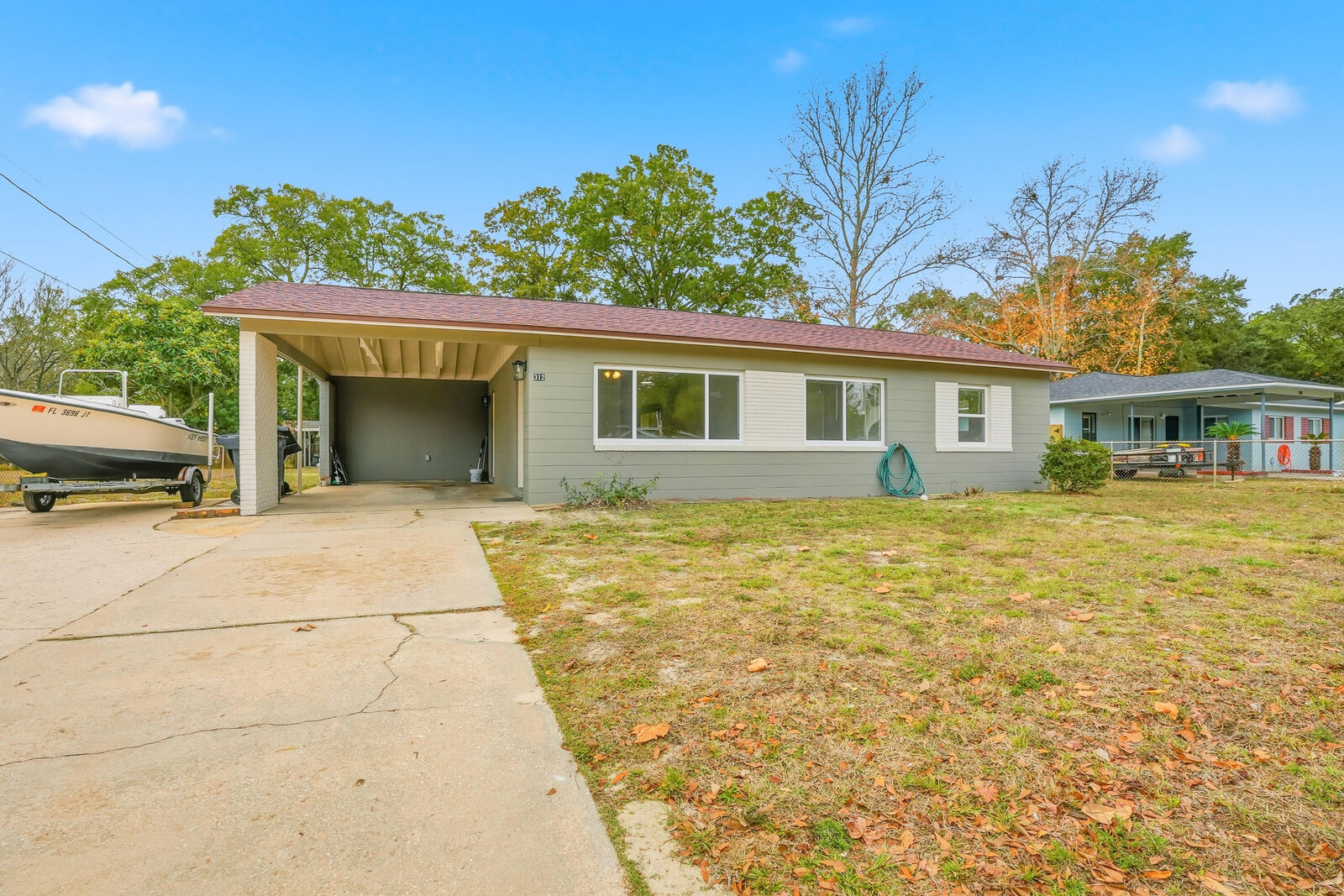 Property Photo:  312 SW Hollywood SW Boulevard  FL 32548 