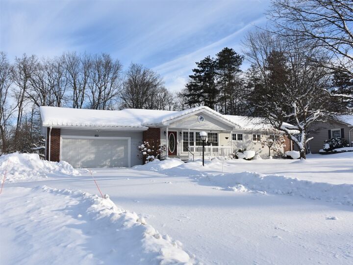 Property Photo: 813 Leslie Road PA 16335