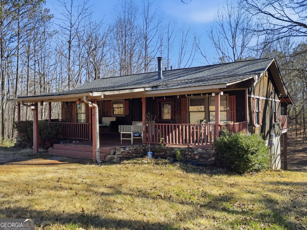 Property Photo: 8176 E Highway 5 GA 30185