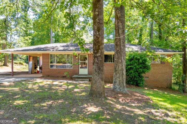 Property Photo: 9 Poplar Street GA 30577