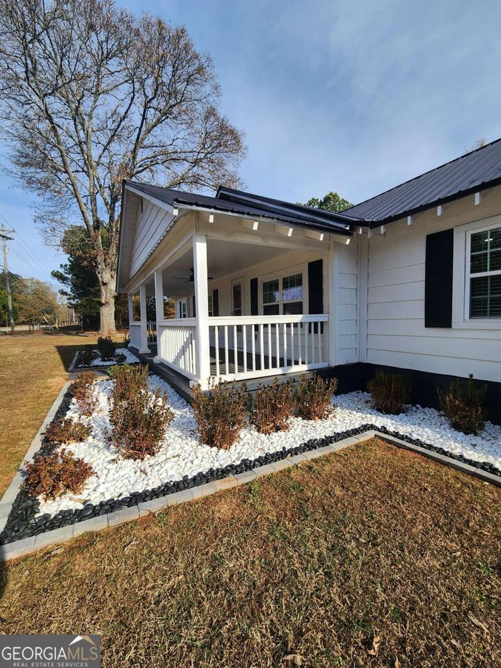 Property Photo:  2802 Stanton Road SE  GA 30094 