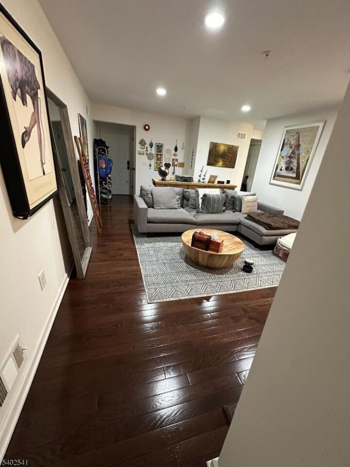 Property Photo:  38 Buchanon Ct  NJ 07052 