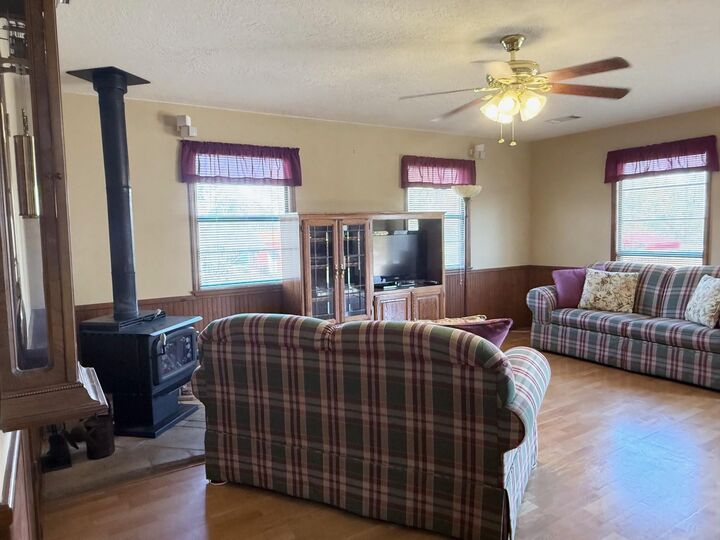 Property Photo:  151 County Road 655  TX 77422 