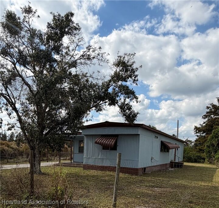 Property Photo:  37 Melrose Lane  FL 33852 
