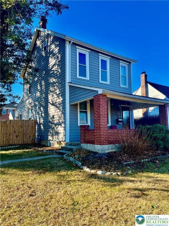 Property Photo:  302 N 2nd Street  PA 18049 