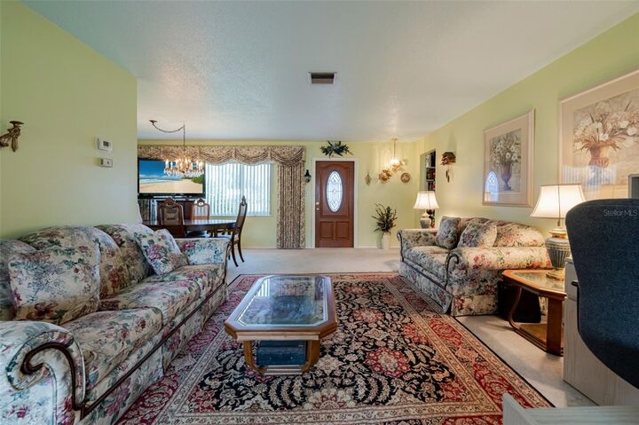 Property Photo: 199 Carlisle Avenue NW FL 33952