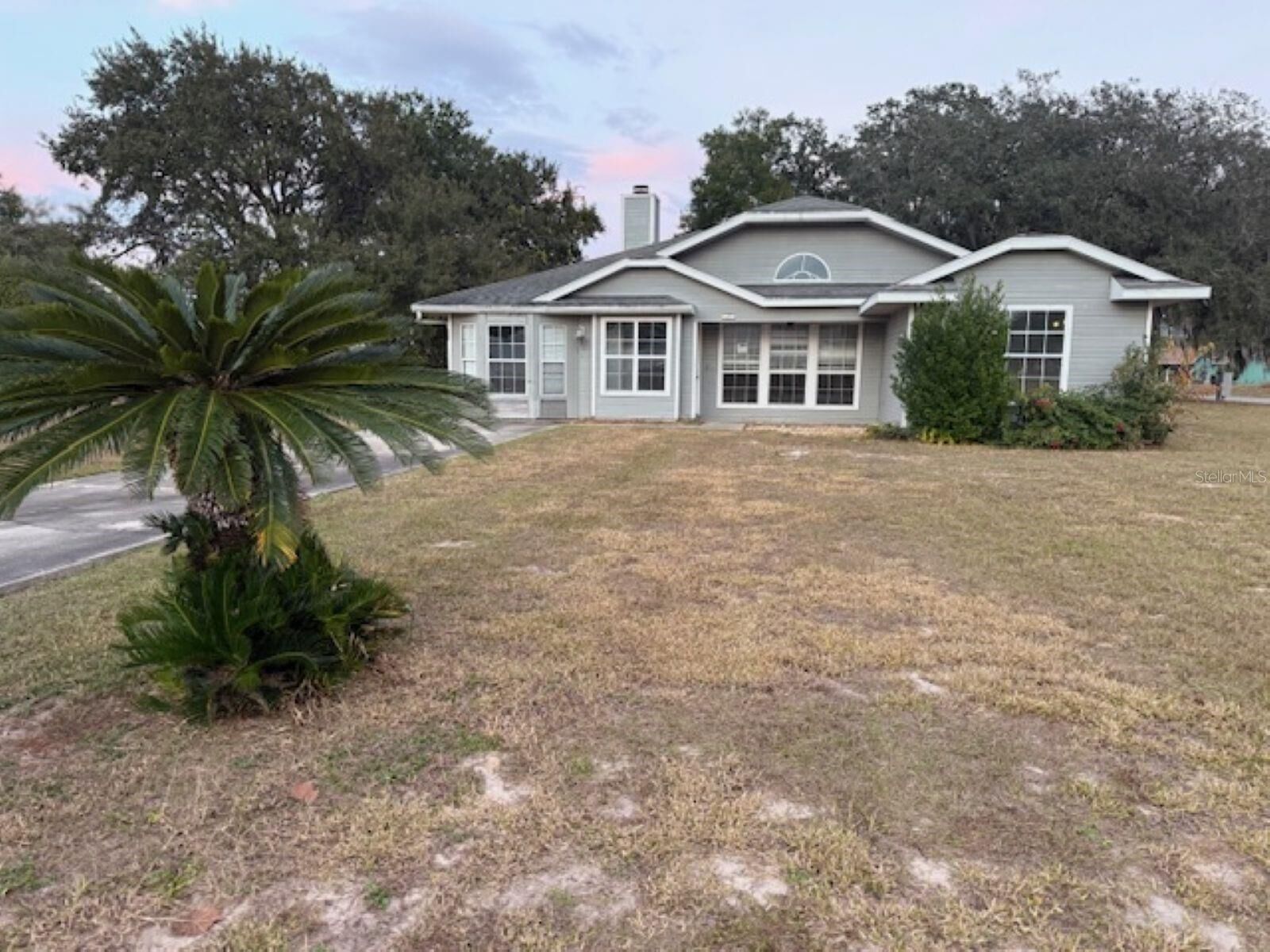 Property Photo:  35249 Queens Way  FL 34731 