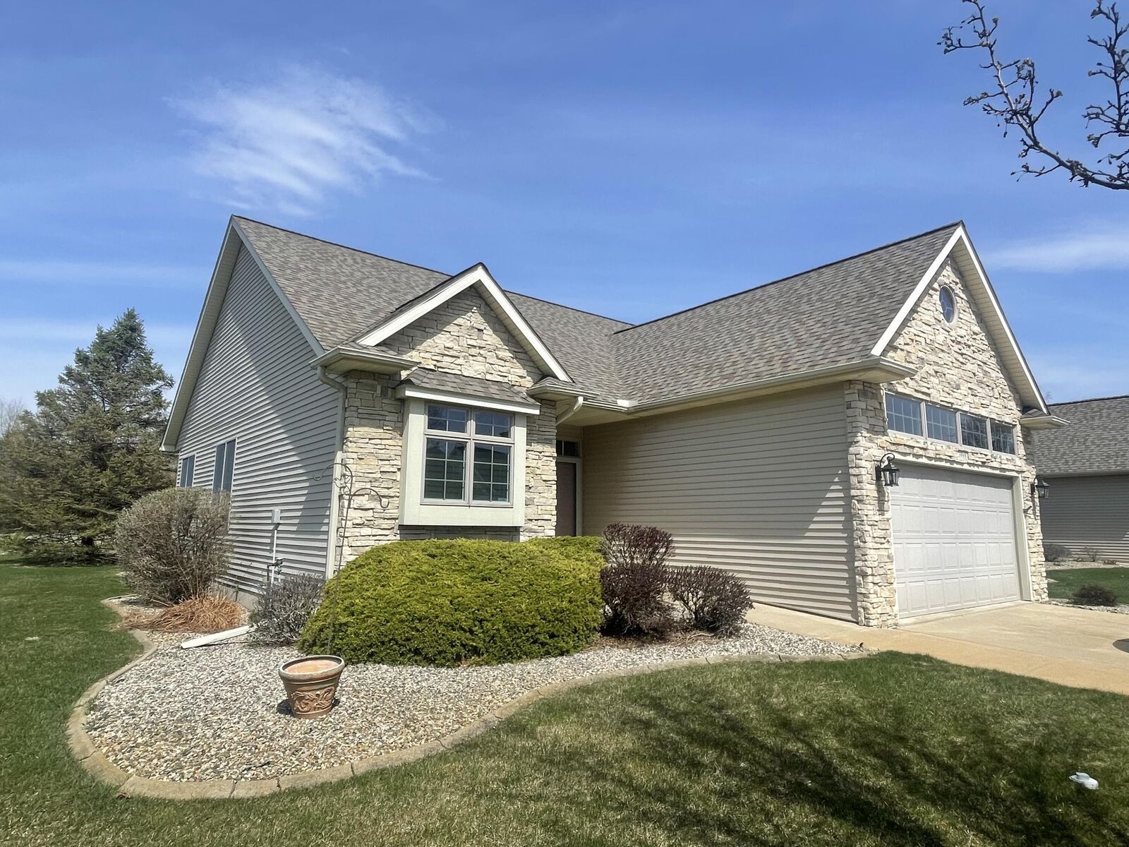 Property Photo: 3608 Terrace Hills Lane MI 49203