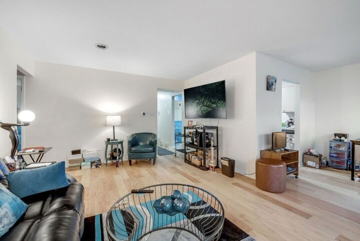 Property Photo:  9621 S Karlov Avenue 104  IL 60453 