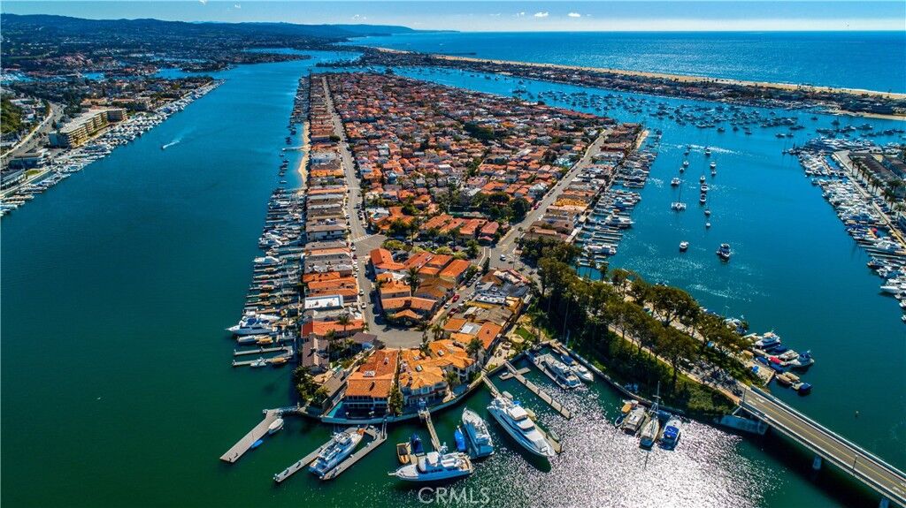 Property Photo:  114 Via Xanthe  CA 92663 