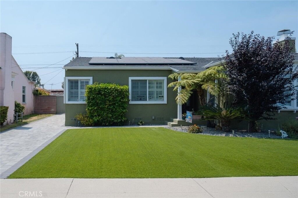 Property Photo:  3815 Welland Avenue  CA 90008 