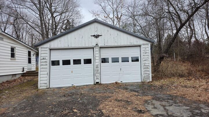 Property Photo:  915 Stillwater Avenue  ME 04468 