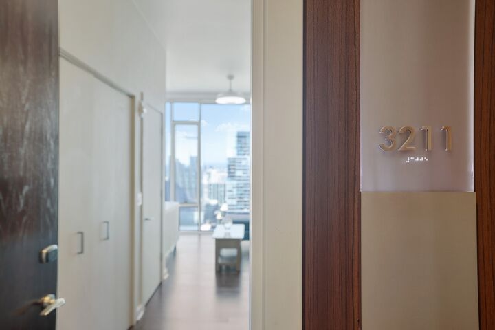 Property Photo:  515 Church St 3211  TN 37219 