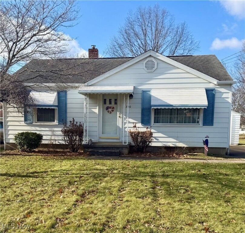 Property Photo:  830 Lincoln Avenue  OH 44420 