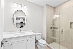 Property Photo:  485 Blue Hills Parkway 20  MA 02186 