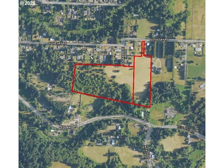 Property Photo:  S Livesay Rd  OR 97045 
