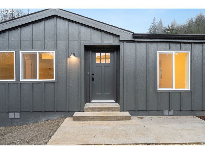 Property Photo:  14 S Gee Creek Loop  WA 98642 