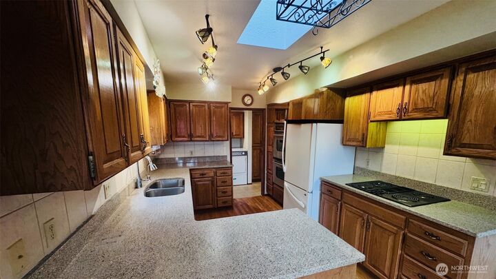 Property Photo: 350 E Fairway Drive WA 98524