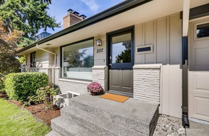 Property Photo:  102 NW 43rd Street  WA 98107 