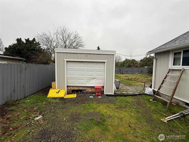 Property Photo: 509 E 65th Street WA 98404