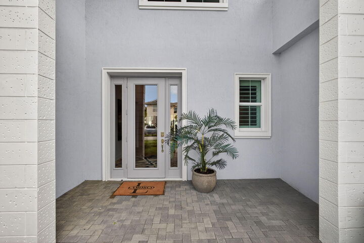 Property Photo:  9374 Crestview Circle  FL 33412 