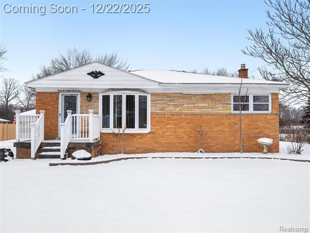 Property Photo:  44833 Maddelein Street  MI 48036 