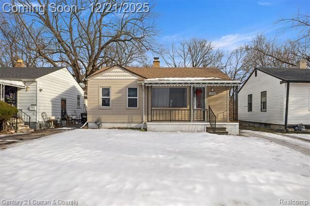 Property Photo:  19166 Bentler Street  MI 48219 