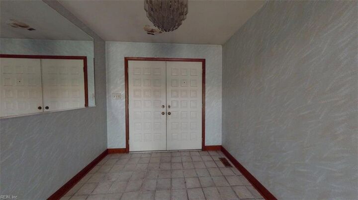 Property Photo:  4859 Rosewell Dr  VA 23061 