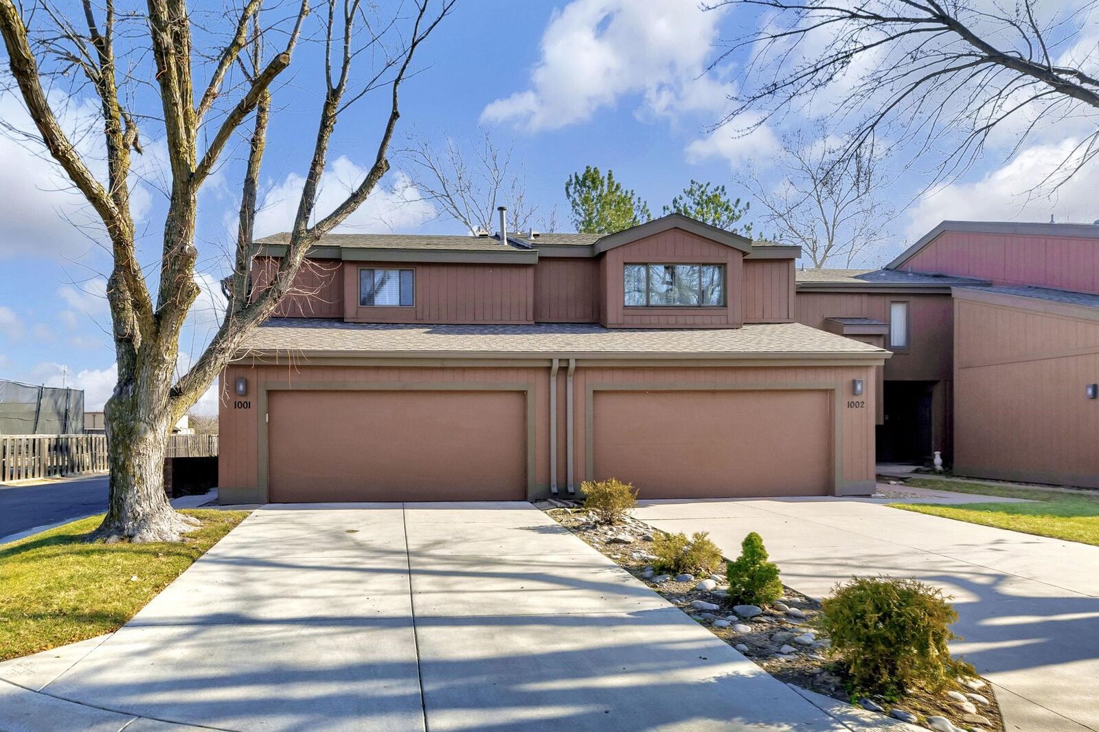 Property Photo:  1441 N Rock Rd  KS 67206 