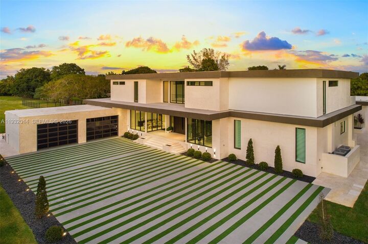 Property Photo:  17841 SW 70th Pl  FL 33331 