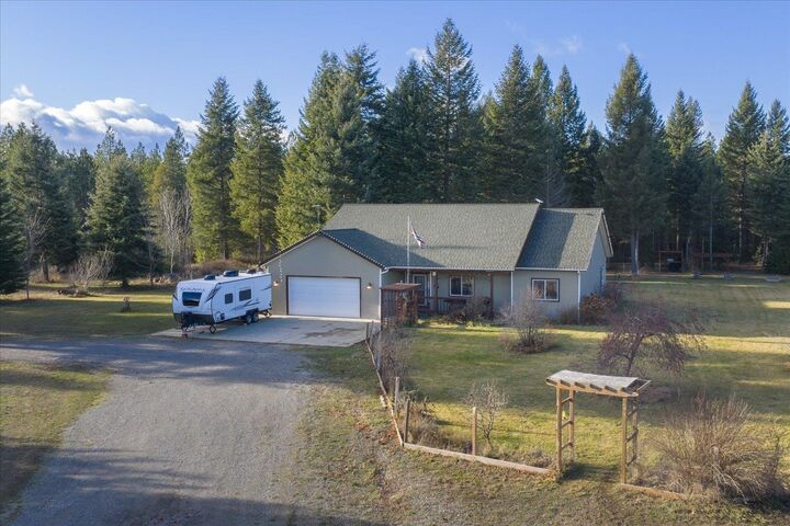 Property Photo:  4529 E Diagonal Rd  ID 83858 