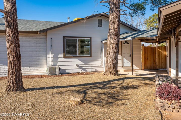 Property Photo:  502 E Elm Street  AZ 86326 