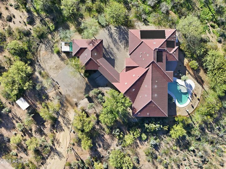 Property Photo:  7917 E Cave Creek Road  AZ 85377 