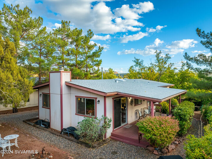 Property Photo: 2015 Maxwell House Drive AZ 86336