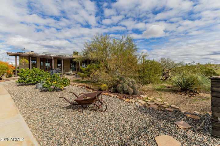 Property Photo:  1795 Vista Drive  AZ 85390 