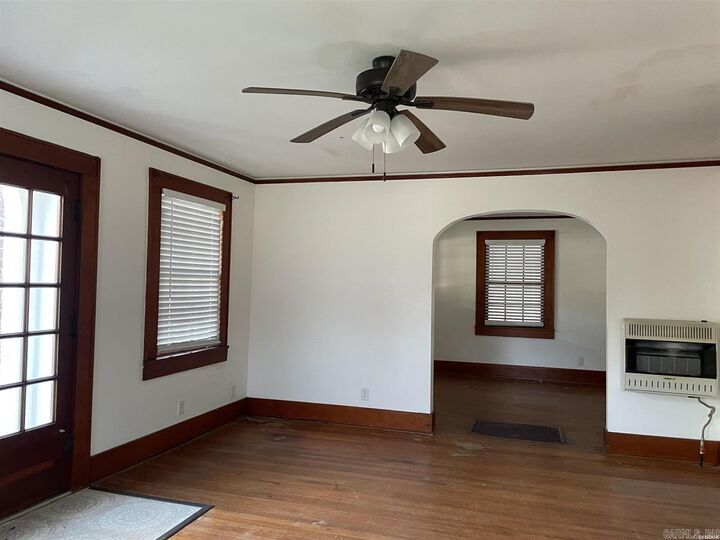 Property Photo: 300 Main Street AR 71901-0000