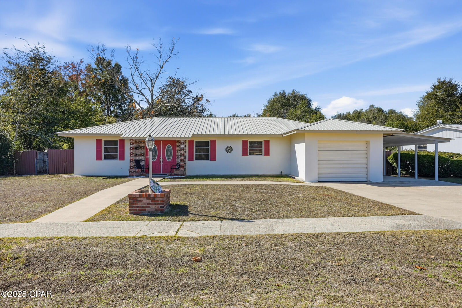 Property Photo: 4458 Hancock Court FL 32428