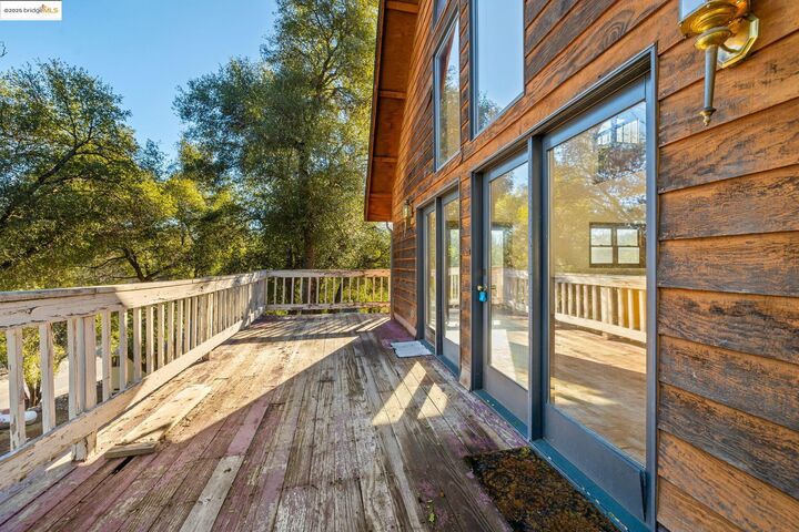 Property Photo:  20734 Hemlock St  CA 95370 