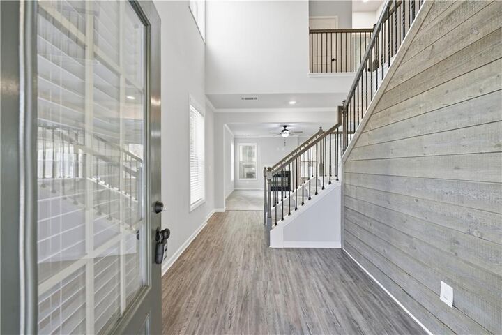 Property Photo:  3244 Hawthorne Path  GA 30517 