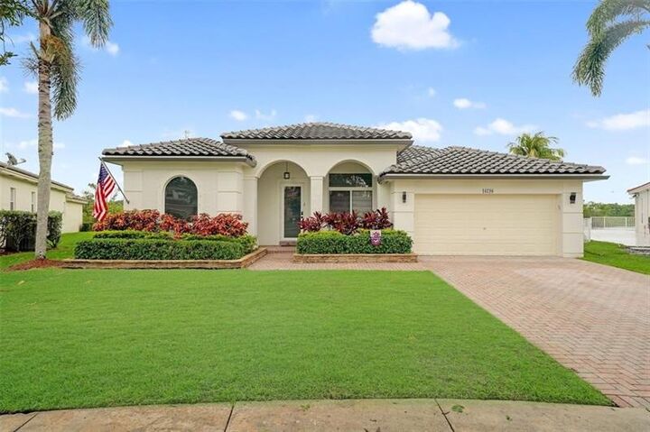 Property Photo:  16796 NW 8th St  FL 33028 