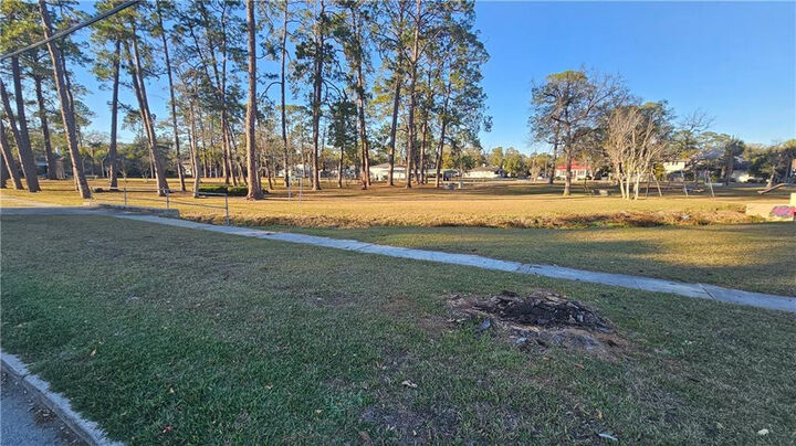 Property Photo: 905 Mary Street GA 31503