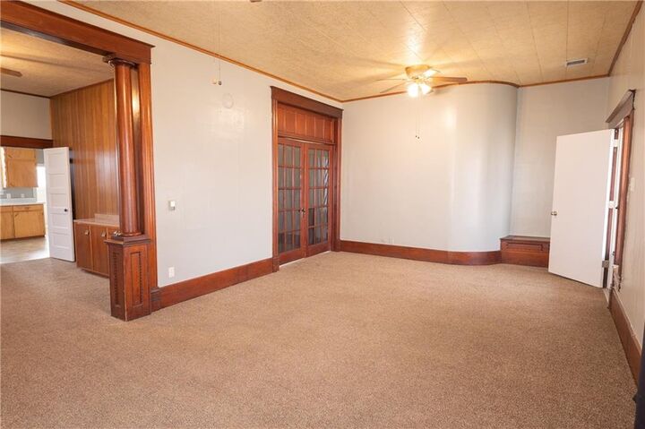 Property Photo:  803 E 6th Street  KS 67335 