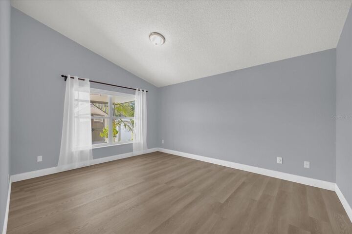 Property Photo:  7936 Oakstone Court  FL 32822 