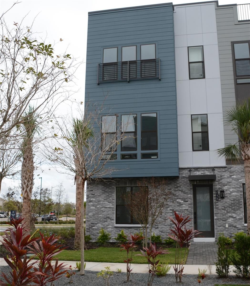Property Photo: 2178 Whitney Marsh Alley FL 32804