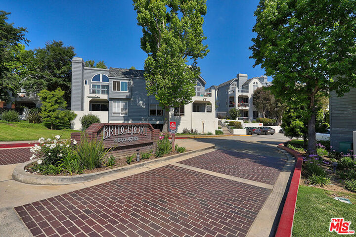 Property Photo: 4643 E 4th Street 22 CA 90814